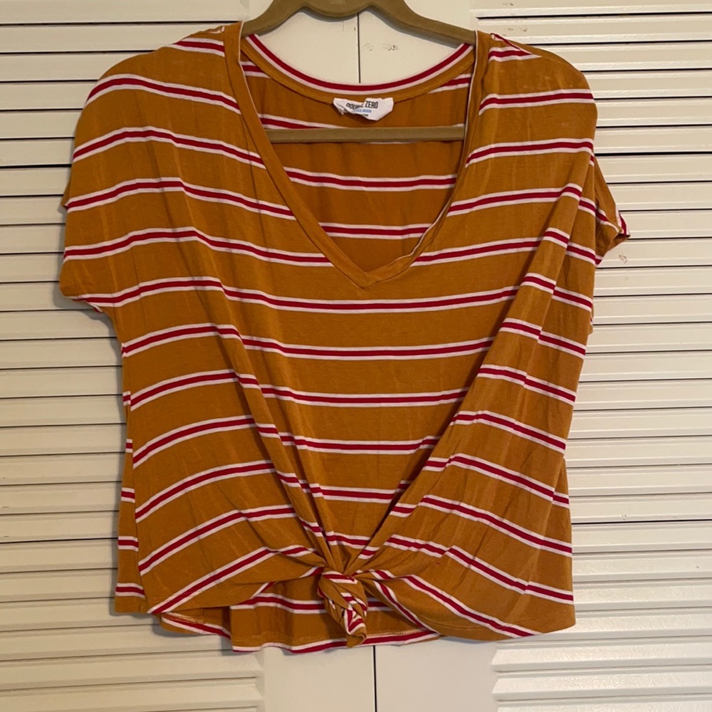 Cute tie-top by Double Zero